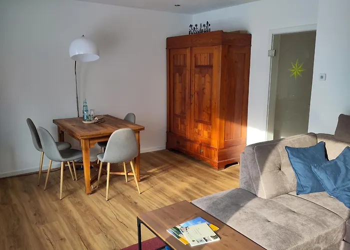 Ruhige „suedhang“ Direkt Am Wald